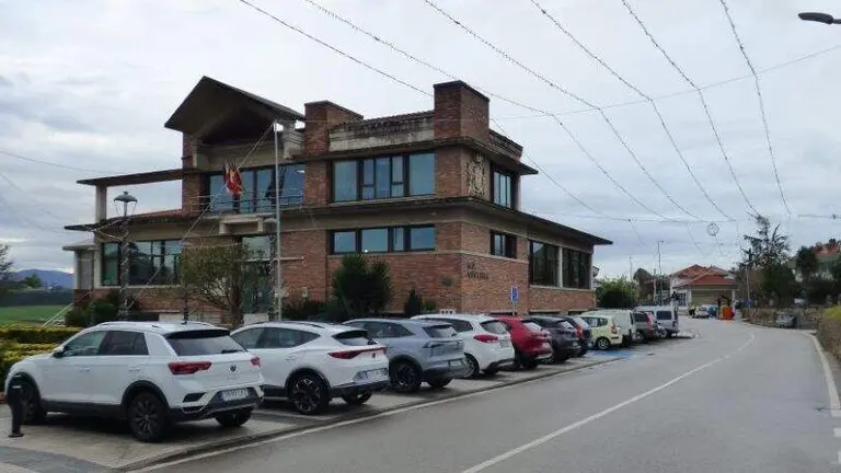 Ayuntamiento de Polanco. R.A.