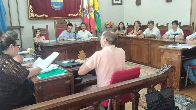 Un instante de la sesi&oacute;n plenaria en Colidres. R.A.