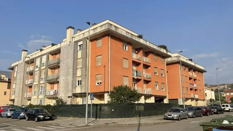 Bloque de viviendas en Ballestas.