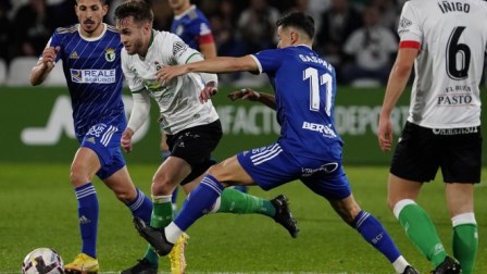 El Burgos con su victoria para la buena racha del Racing.