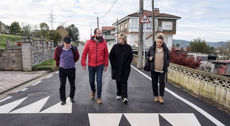Visita de las autoridades políticas a los trabajo en Bardalón.