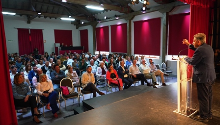 Intervención de Miguel Ángel Revilla en el acto.