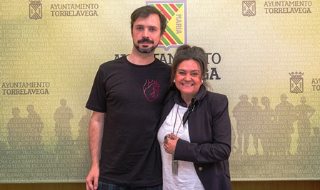 Presentación del programa 'Reconectando' en Torrelavega.