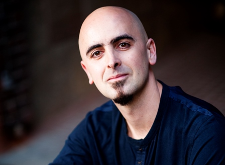 Daniel Oyarzabal.
