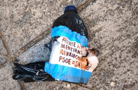 Material utilizado en el acto vandálico.