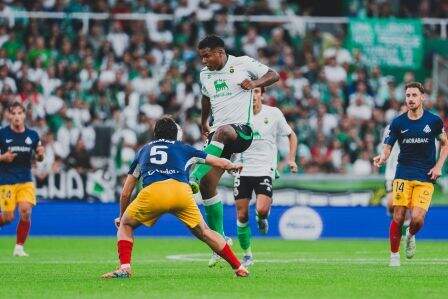 El Andorra se adelantó de penalti.
