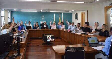 Pleno municipal en Piélagos.