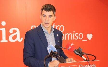 El portavoz del PSOE, Daniel Fernández.