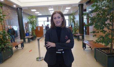 La regidora municipal apuesta por un instituto de enseñanza secundaria y el Centro de Día. R.A.