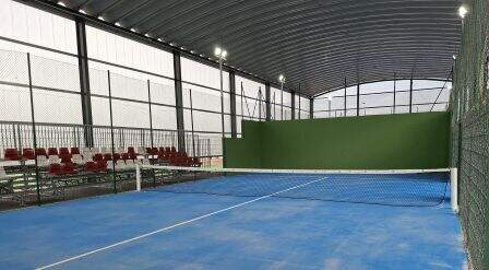 Pista de pádel en Santoña.