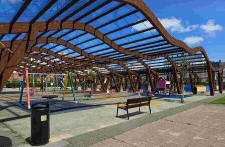 Vista del parque infantil en Peñacastillo.