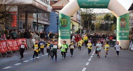 Los más pequeños también corrieron la prueba.