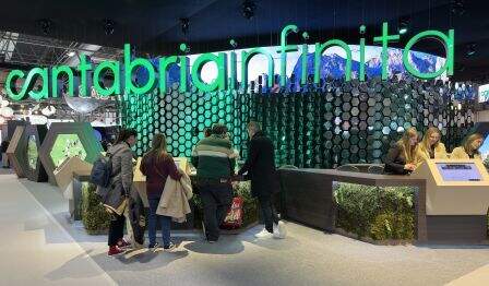 Stand de Cantabria en Fitur.