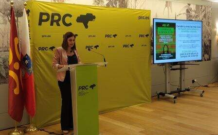 Rueda de prensa de la regionalista Paula Fernández.