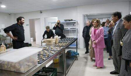 Las autoridades políticas visitaron las instalaciones.