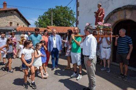 Procesión en las Fiestas de Totero.