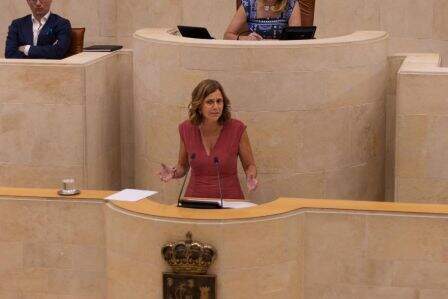 Paula Fernandez (PRC) en el debate.