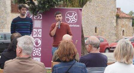 Paulu Lobete, a la derecha, y Lorenzo Arce de Cantabristas.