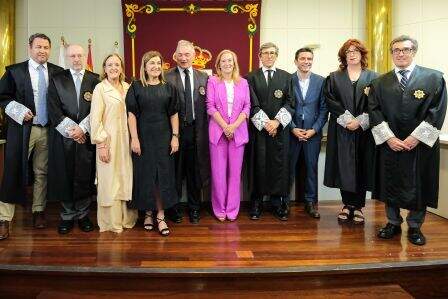 Asistentes al acto.